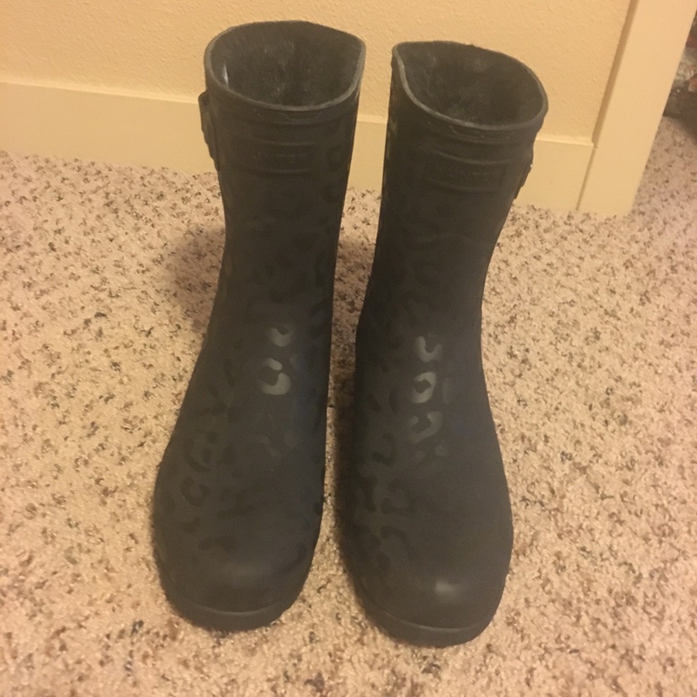 Hunter Black Matte Cheetah Rain Boots ☔️